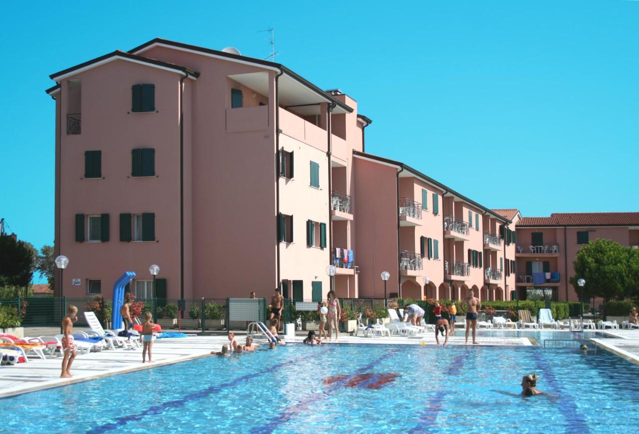 Albatros Apartment Caorle Exterior photo